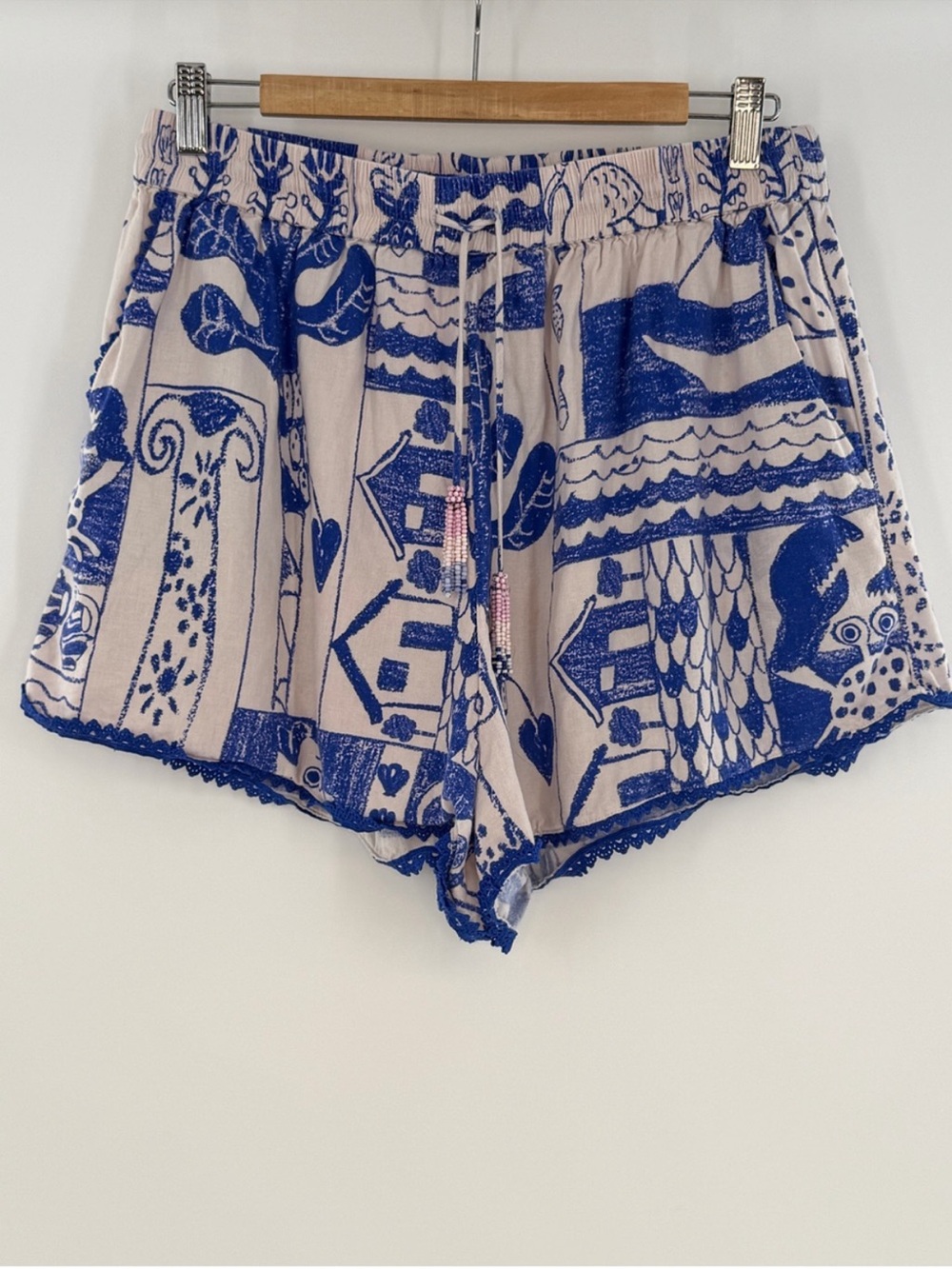 Anthropologie X FARM RIO Blue & White Printed Shorts Size Large